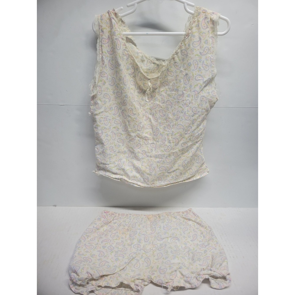 Vtg 70s Pastel Paisley Pajama Set Lace Trim Bloomers and Tank Top